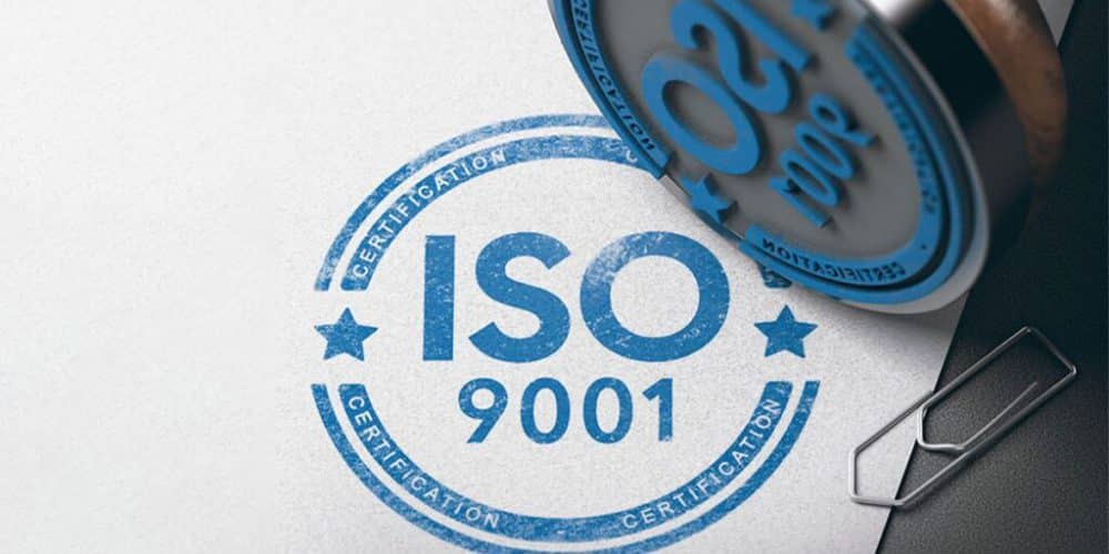 Une étampe portant la mention ISO 9001